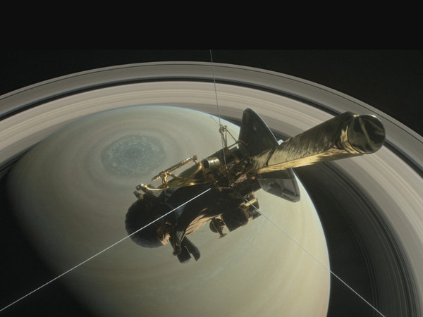 卡西尼探測器最後飛行　9月自撞土星退役（圖／翻攝自NASA官網）