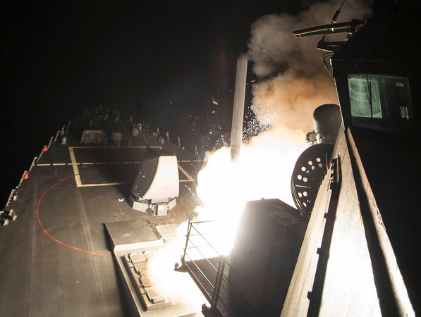 美軍空襲敘利亞,USS Ross (DDG 71),羅斯號驅逐艦,戰斧巡弋飛彈。（圖／路透社）