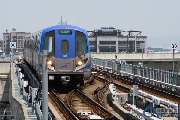 機場捷運,機捷,列車,捷運,車廂（圖／記者季相儒攝）