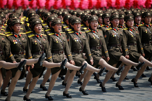 北韓閱兵式。（圖／路透社）