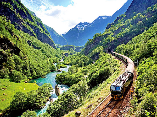 挪威縮影觀景火車。（圖／歐雅旅遊提供）