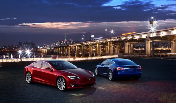 「史上最快市售車！」特斯拉Model S究竟「快」在哪裡（圖／翻攝自Tesla）