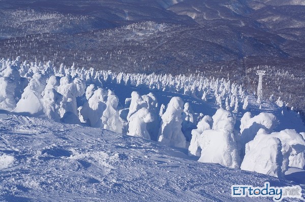 冬季限定 青森八甲田山 雪怪 張牙舞爪爬滿山頭 Ettoday旅遊雲 Ettoday新聞雲