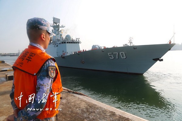 中國海軍054A型飛彈護衛艦黃山艦（弦號570）。（圖／翻拍自大陸軍網）