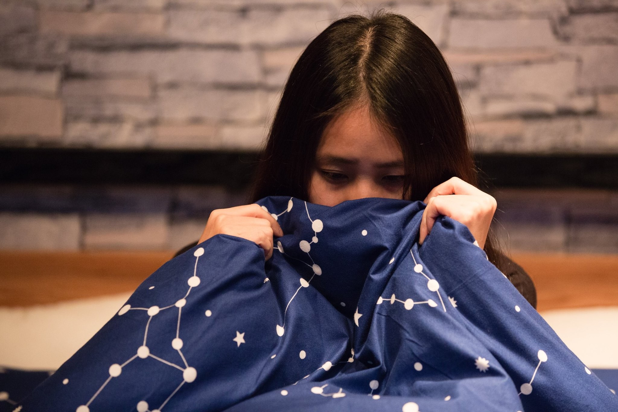 憂鬱,頭痛、偏頭痛、女孩哭示意圖。（圖／記者林世文攝）