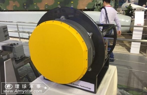 2016年珠海航展公開的中國國產KLJ-7A機載有源相控陣火控雷達。（圖／翻攝自環球軍事）