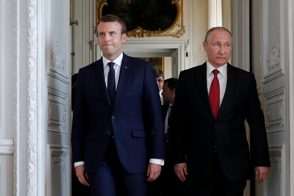 ▲俄羅斯總統普丁，訪問法國總統馬克宏。（圖／路透社）