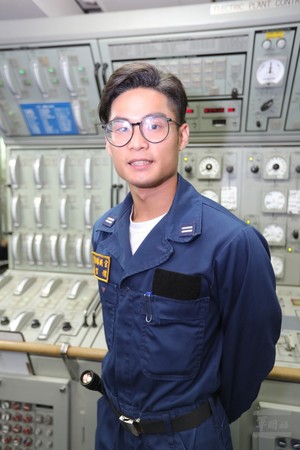 張騫軍艦官兵同舟共濟　順利完成遠航訓練