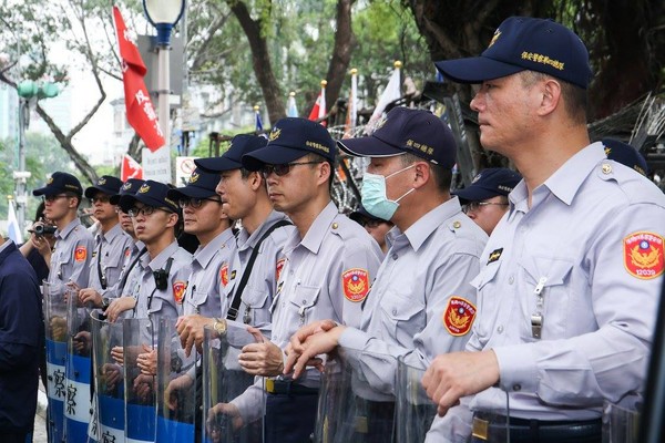 警察維安（圖／周宸亘記者攝）