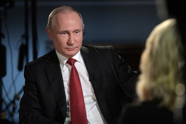 ▲俄羅斯總統普丁（Vladimir Putin）接受美國國家廣播公司（NBC）女主播凱利（Megyn Kelly）專訪。（圖／路透社）