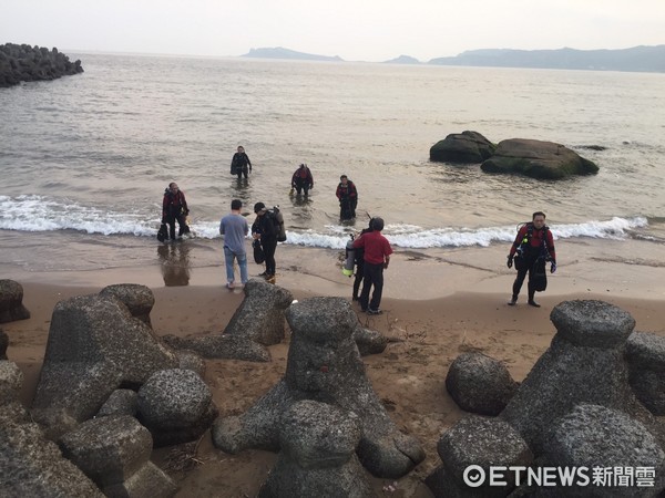 金山區5國中生落海溺水，4獲救1失蹤。（圖／消防局提供）