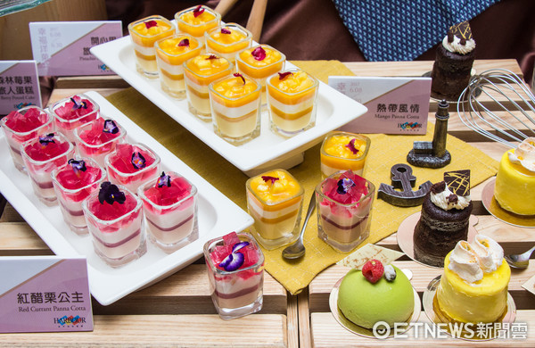 漢來海港邀日本名廚客座推出12款美味甜點。（圖／記者黃士原攝）