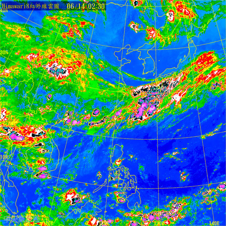 ▲▼第2波梅雨到！像「一條蛇」擺盪全台連7天轟雨　北台先紫爆。（圖／中央氣象局）