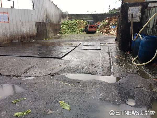 ▲▼北市環南市場遭爆垃圾汙水排河川。（圖／記者楊佳穎攝）