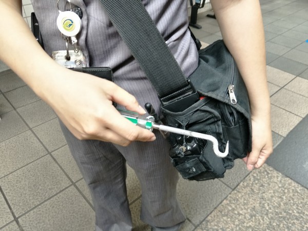 北捷呼籲旅客後背包改為手提 與車門保持適當距離。（圖／翻攝自台北捷運公司官網）
