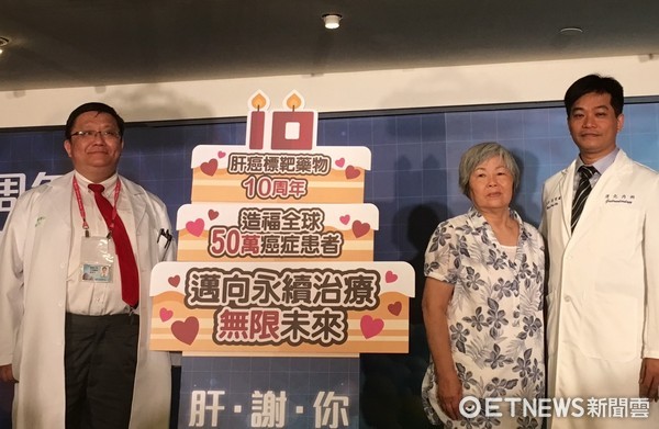 ▲C肝帶原未追蹤　她健檢驚見「6顆大腫瘤」塞爆右側肝。（圖／記者嚴云岑攝）