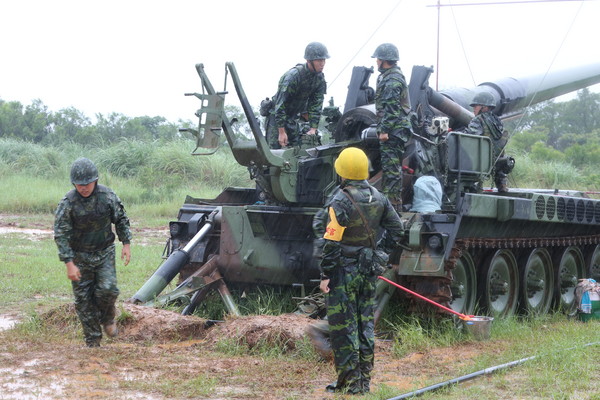 ▲▼陸軍6軍團以實兵實彈方式執行年度「重砲射擊訓練」。（圖／陸軍提供）