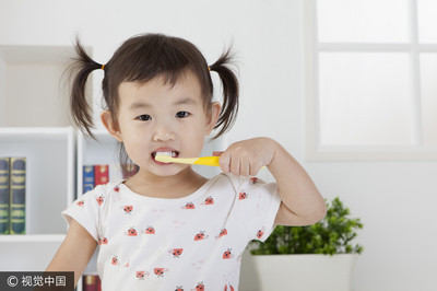 乳牙蛀掉不治療恐害恆齒長歪　醫：日後牙周病風險上升