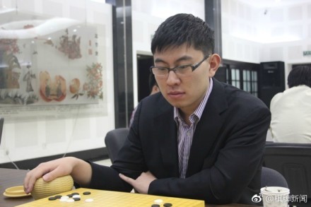 中國棋士王昊洋，擊敗日本圍棋人工智慧DeepZenGo。（圖／翻攝自棋牌新聞微博）