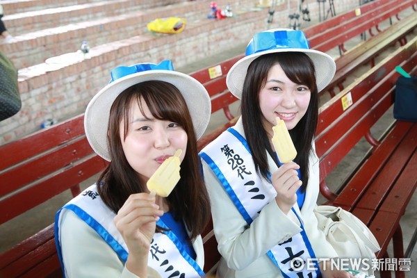 ▲日本外賓率團前來參加台南國際芒果節開幕活動。（圖／市府提供）