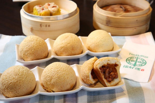 添好運招牌港點「酥皮焗叉燒包」在台灣從2014年開賣至今，已賣超過550萬顆。