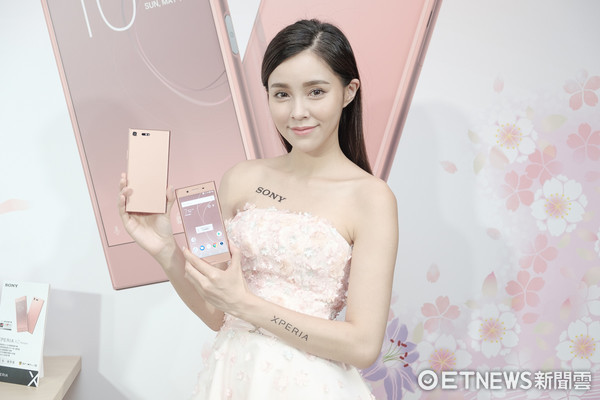 Sony XZ Premium鏡粉6/28上市，中華電信讀賣。（圖／記者莊友直攝）