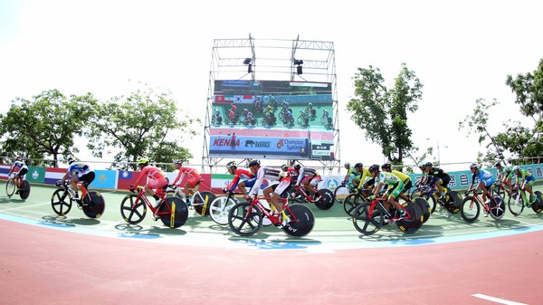 ▲高雄楠梓舉行的國際自由車場地經典賽(圖／中華民國自由車協會提供)。       