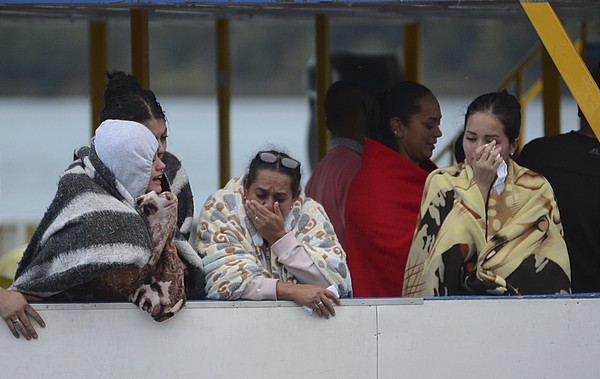 ▲▼哥倫比亞沈船意外，已經造成7人死亡。（圖／美聯社）