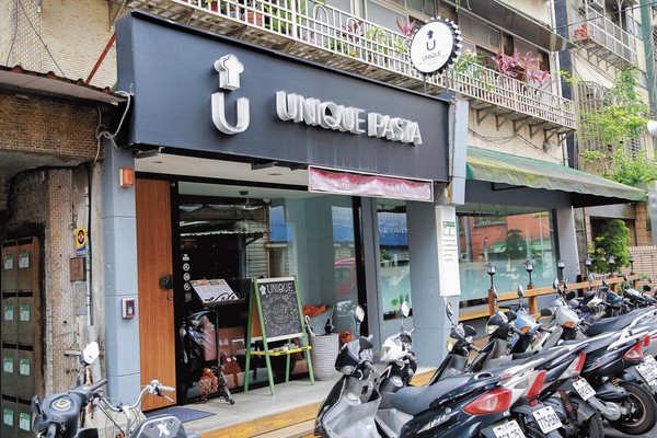 林聖維開在台北小巨蛋附近的義大利餐廳，因為房東瘋狂漲租金，決定另覓東區新店面繼續營業。