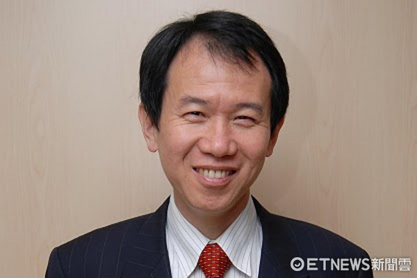 ▲書田診所泌尿科蔡培斌主任。小弟弟不低頭 震作有信心（圖／書田診所提供）