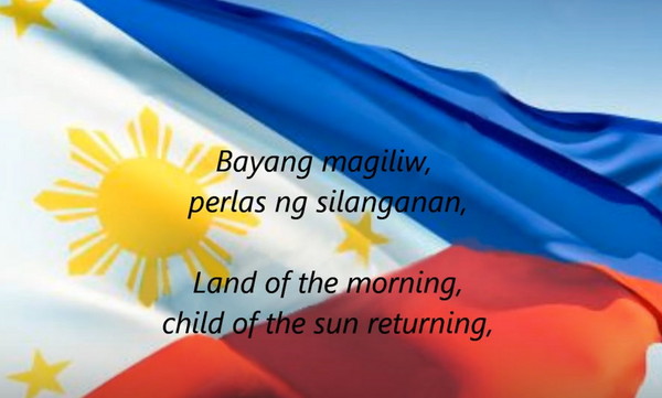 ▲菲律賓修法，未來國民唱國歌《親愛的土地》時，必需「熱情的唱」，否則會被罰！（圖／翻攝自YouTube）