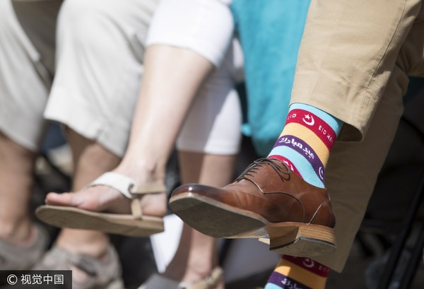 ▲▼襪子外交引熱議，男神加拿大總理杜魯多（Justin Trudeau）有雙不甘平庸的腳。（圖／CFP）