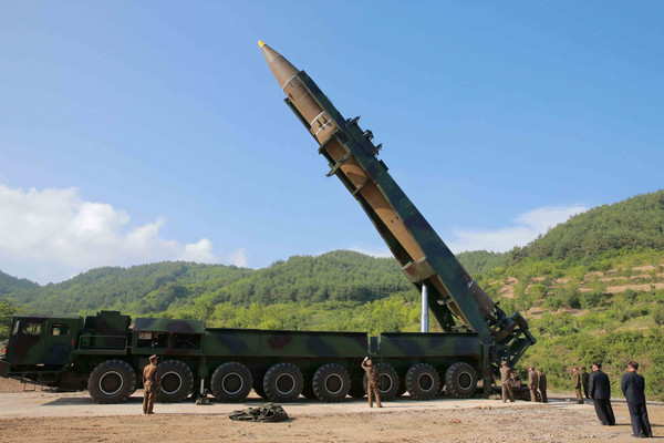 ▲▼北韓試射洲際彈道導彈Hwasong-14。（圖／路透社）
