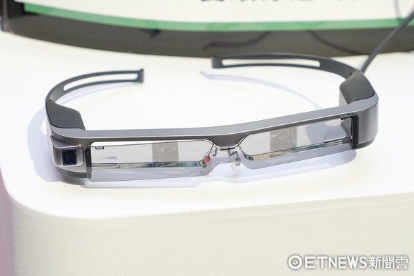 EPSON BT-300 智慧眼鏡發表會。（圖／記者莊友直攝）