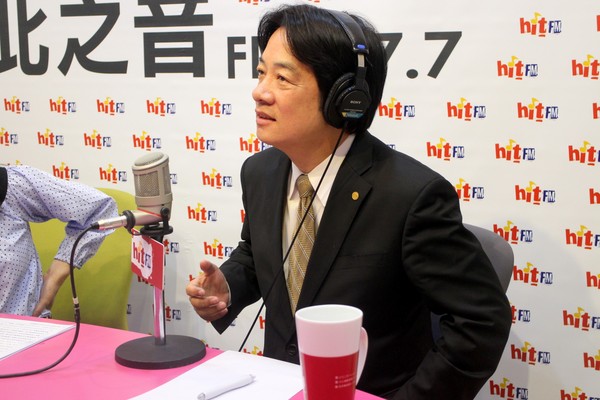 ▲賴清德上電台接受專訪，強調自己「主張台灣獨立、不會改變」。（圖／蔻蔻早餐提供）
