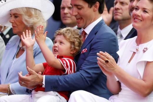 ▲▼ 加拿大總理杜魯多的兒子哈德里恩十分搶鏡。（圖／路透社）