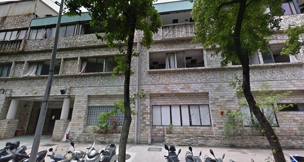 ▲▼衛生福利部台北醫院城區分院已經荒廢許久。（圖／翻攝Google Map）
