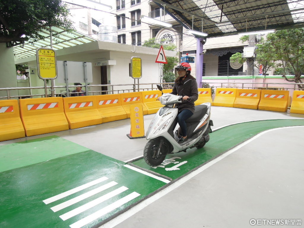 ▲機車路考。（圖／記者賴文萱攝，下同）