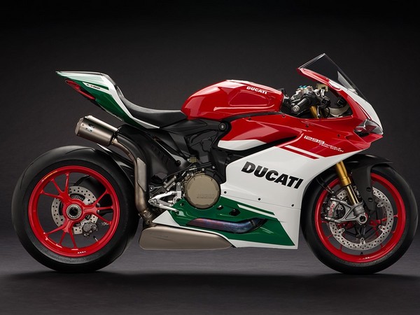 ▲限量500台的雙缸回憶！杜卡迪1299「最終版」正式亮相。（圖／翻攝自Ducati）