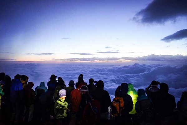 ▲▼日本富士山。（圖／魔王的碗公臉書專頁、髮妝霓室臉書專頁授權提供，請勿隨意翻攝）