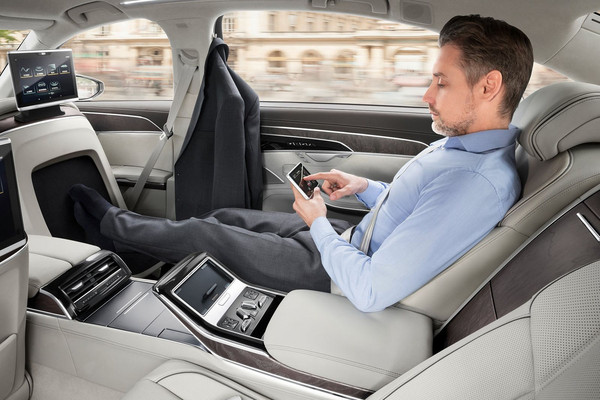▲集結科技於一身全新旗艦！Audi A8讓自動駕駛更進一步。（圖／翻攝自Audi）