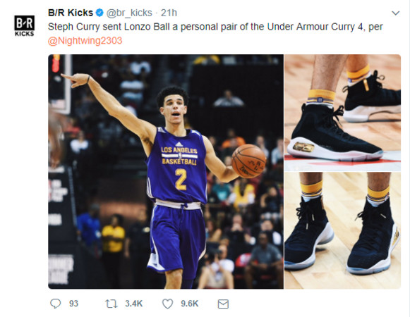 ▲球哥的Curry球鞋是由Curry本人致贈。（圖／翻攝自推特《B/R Kicks》 ）