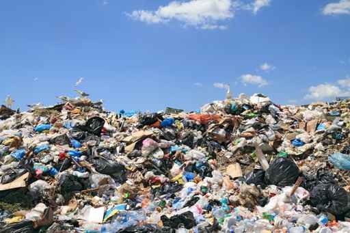 ▲▼中國是垃圾的主要進口國，在去年就進口了730萬公噸的垃圾。（圖／達志影像／美聯社）