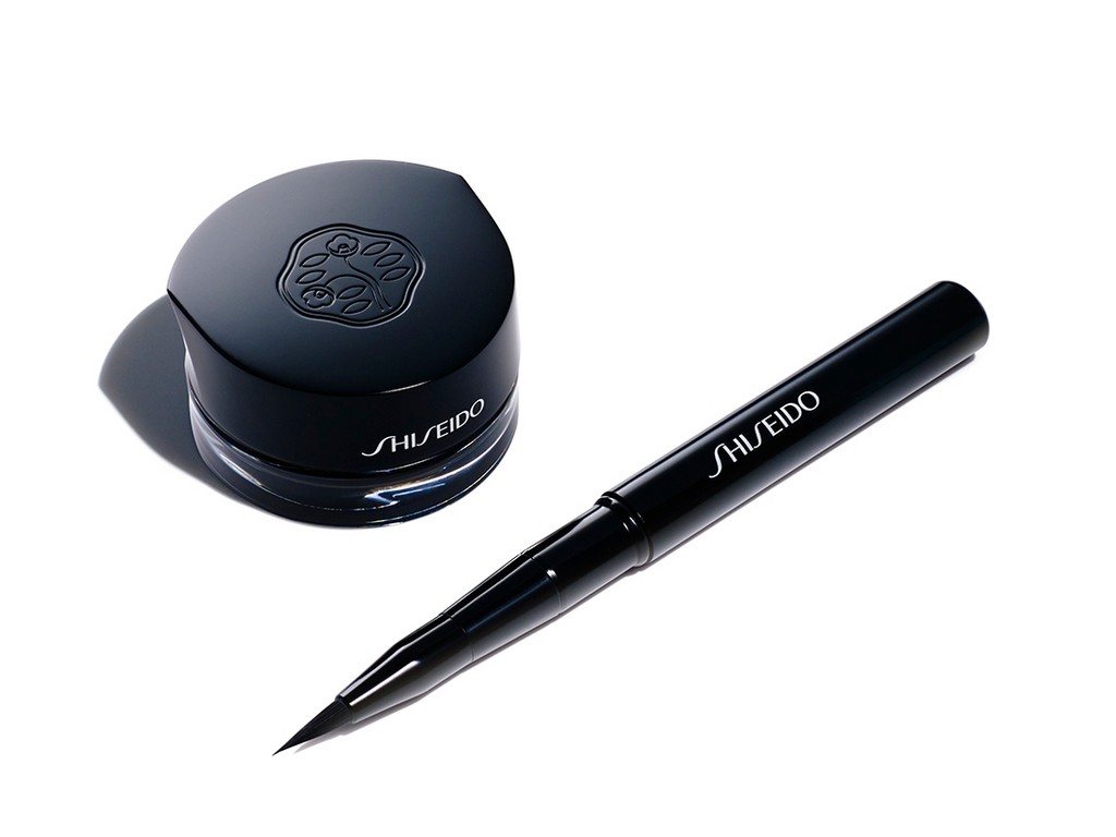 Подводка для глаз в баночке. Shiseido Eyeliner. Шисейдо подводка для глаз гелевая. Гелевая подводка для глаз Inkstroke. Shiseido Inkstroke гелевая подводка для глаз.