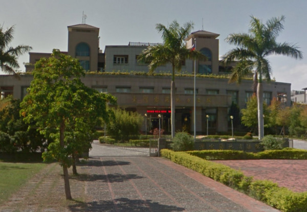 男子在監獄碰上16年前的搶奪犯，寫信向地檢署檢舉。（圖／翻攝自Google Map）