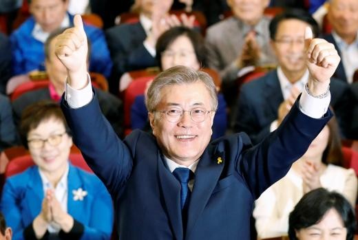 ▲▼ 南韓總統文在寅誓言「拼經濟」，還對富人增稅。（圖／路透社）