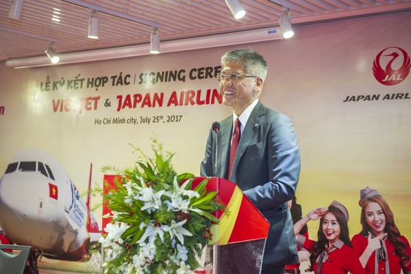 ▲越捷航空與日本航空簽署合作協議。（圖／越捷航空提供）