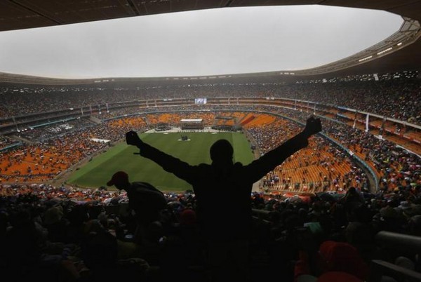 ▲▼南非最大的足球場FNB Stadium。（圖／路透社）