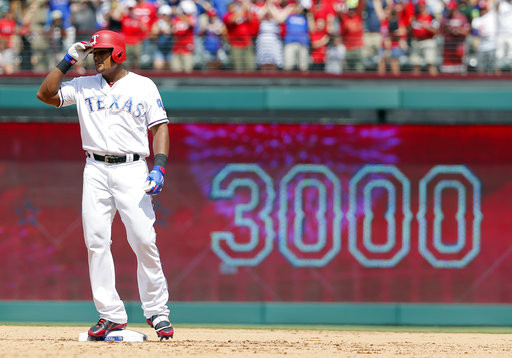 ▲貝爾崔（Adrian Beltre）達成3千安里程碑，家人到場見證。（圖／達志影像／美聯社）