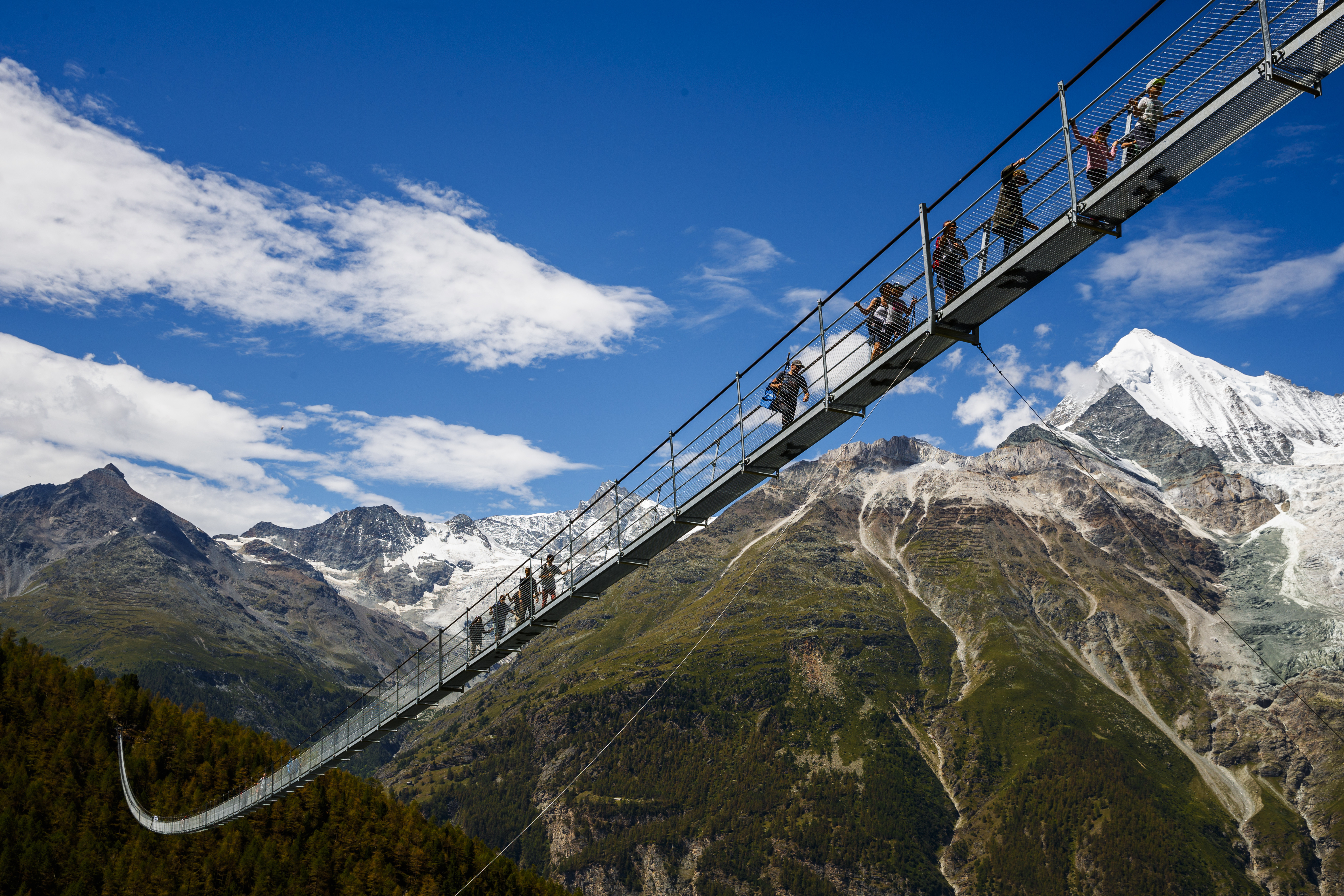 ▲世界上最長的吊橋「歐洲大橋」即將在29日瑞典啟用。（圖／達志影像／美聯社）